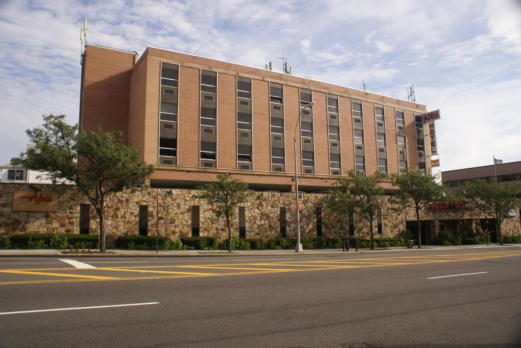 Adria Hotel And Conference Center New York Exterior photo